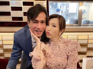 ▲廖家儀(右)嫁入香港豪門。(圖/翻攝廖家儀臉書) ▲廖家儀(右)嫁入香港豪門。(圖/翻攝廖家儀臉書)