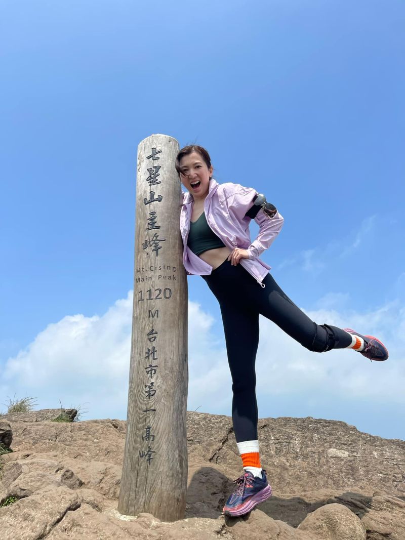 ▲廖家儀生下3個小孩維持辣媽身材。（圖／翻攝廖家儀臉書）