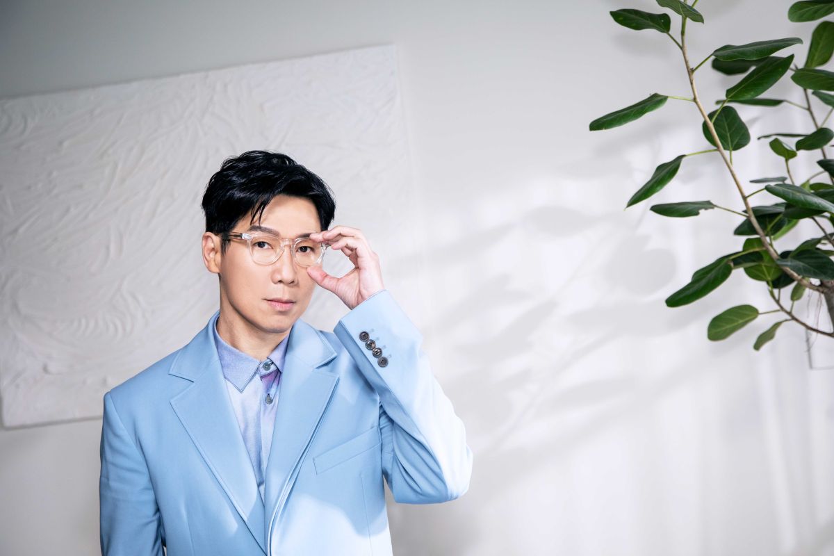 ▲品冠看到五月天阿信寫的《不如我們今天見》歌詞的瞬間，就覺得很有感覺。（圖／種子音樂提供）