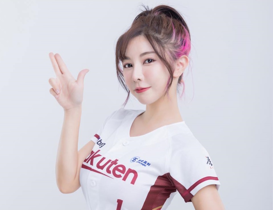 ▲巫苡萱現在與男友REX感情穩定。（圖／翻攝巫苡萱FB）