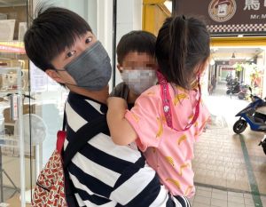 江宏傑曬出帶一雙兒女出遊的照片。(圖/翻攝江宏傑IG) ▲江宏傑曬出帶一雙兒女出遊的照片。(圖/翻攝江宏傑IG)