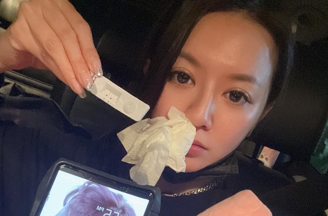 ▲李妍瑾自爆確診，已經住進防疫旅館隔離。（圖／翻攝李妍瑾IG）