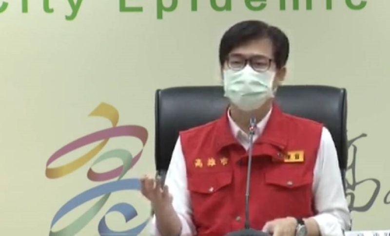 ▲高雄市長陳其邁今天以作為一個醫師角度針對兒童施打疫苗表示，疫苗施打不管任何廠牌都是利大於弊。