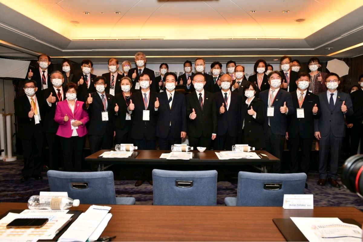 ▲台灣醫療健康產業卓越聯盟基金會（MET）在2021年9月30日正式成立，受新冠肺炎疫情影響，今（19）日舉行揭牌儀式。（圖／MET提供）