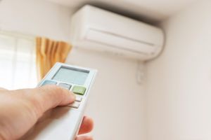一級能效家電該換啥?過來人曝「2電器」:夏天超有感 ▲原PO想換有一級能效的冷氣,覺得窗型冷氣電費較高。(示意圖,非當事人/取自photoAC)