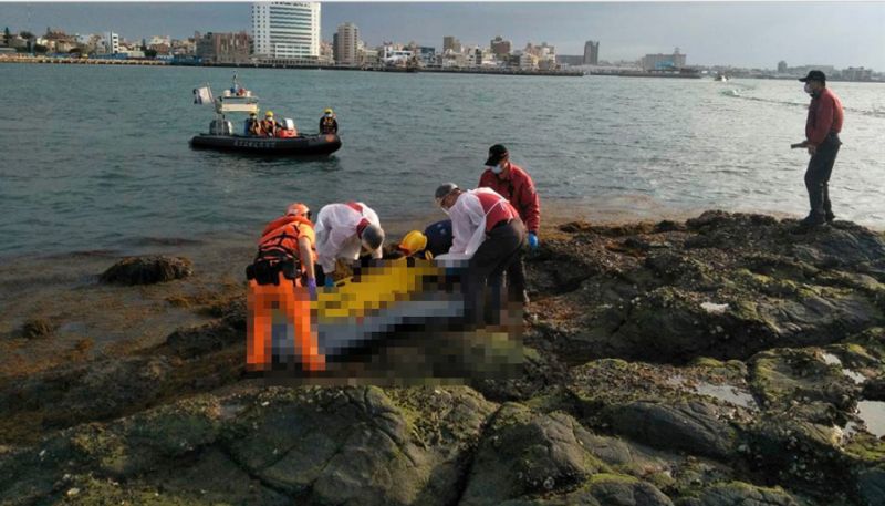 澎湖馬公港海面驚現男性浮屍　身分、死因待調查
