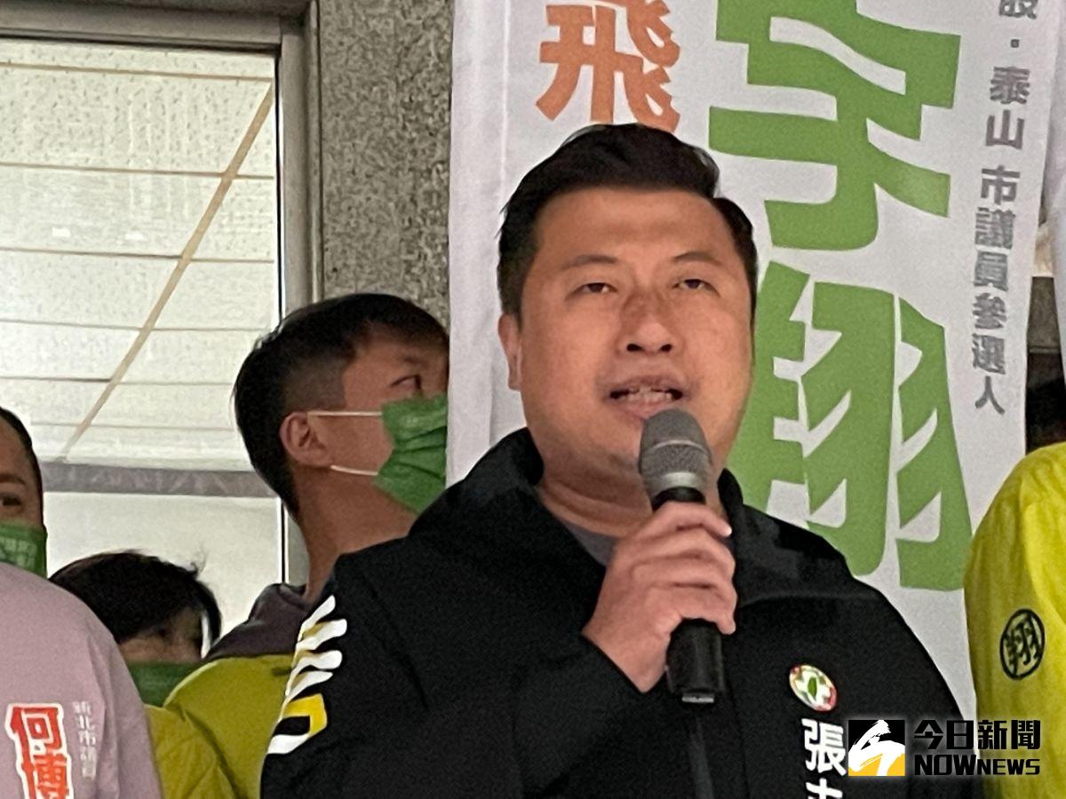 ▲新北市議員張志豪轉發新北2歲重症亡童父貼文，稱此事凸顯市府橫向聯繫機制僵化。（圖／記者陳志仁攝）