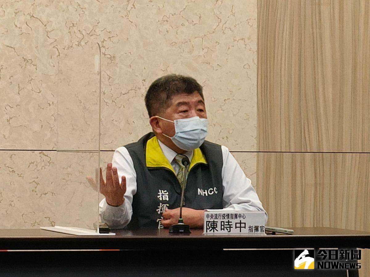 ▲衛福部食品藥物管理署日前核准高端股東公司福又達生技專案輸入唾液快篩套組，遭藍營質疑圖利高端。衛生福利部長陳時中今天表示，另有4家業者提出申請，已要求補件審查。（圖／記者許若茵攝，資料照片）