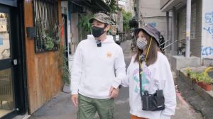 ▲夏宇童和孫協志在影片中互動親暱、自然。(圖/五熊國際YouTube) ▲夏宇童和孫協志在影片中互動親暱、自然。(圖/五熊國際YouTube)