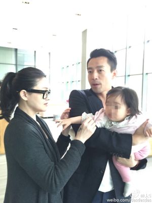 ▲大S、汪小菲衝突時,大S會選擇冷戰,兩人曾為了小孩生病要留在台灣還是北京而吵架。(圖/大S微博) ▲大S、汪小菲衝突時,大S會選擇冷戰,兩人曾為了小孩生病要留在台灣還是北京而吵架。(圖/大S微博)
