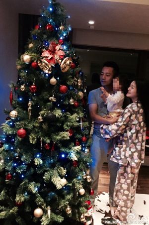 汪小菲 ▲汪小菲對8歲女兒格外疼愛。(圖/翻攝大S微博)
