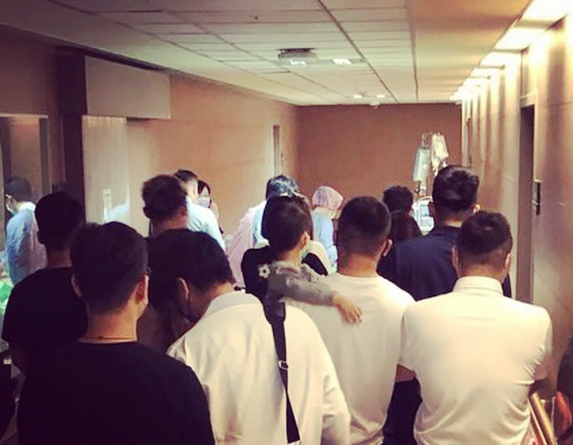 ▲阿龍上班因工受傷，送醫急救後仍然不見好轉，而他的太太最終忍痛決定「器捐」，讓丈夫遺愛人間。（圖／翻攝《長庚社會公益作伙來》）