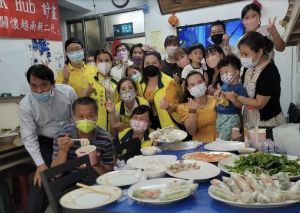▲龍華科大應外系在24日與社團法人台灣東協新住民家庭成長學會配合正在越南舉辦的雄王文化祭。（圖／移民署提供）