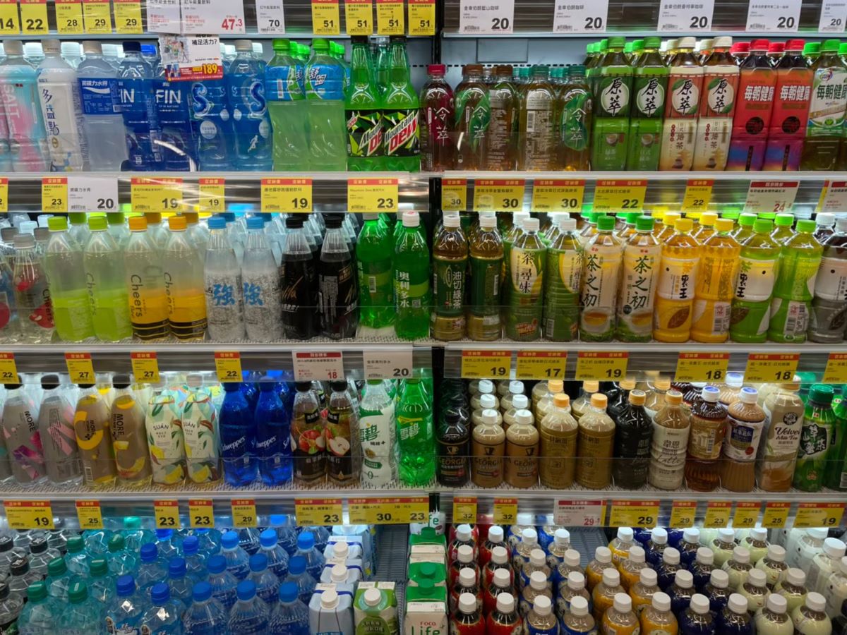 ▲有女網友好奇詢問「最能代表夏天的飲料？」隨即引來鄉民們曝光心目中的最佳代表。（示意圖／記者陳雅雲攝）