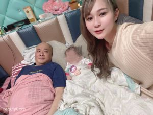 ▲正妹Linda嫁給大自己30歲的老公，兩人並育有1子。（圖/Linda授權提供）