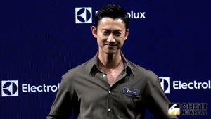 ▲吳慷仁做好與病毒共存的準備。（圖／記者朱永強攝）