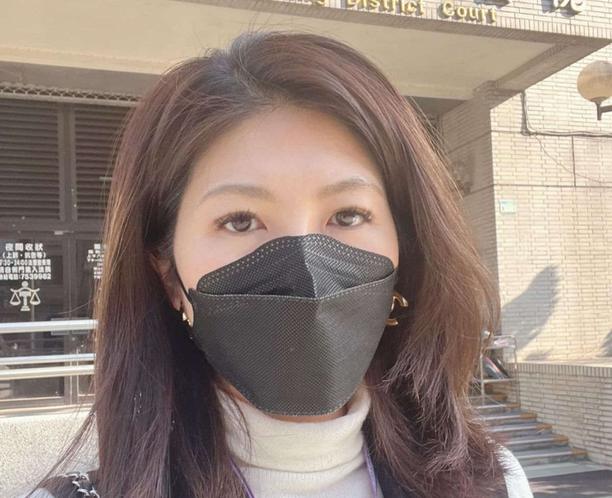 ▲律師李怡貞覺得確診後還要公開向外界道歉很奇怪，連連拋出疑惑獲得許多共鳴。（圖／翻攝自女人大律師李怡貞臉書）