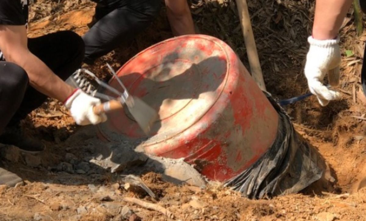 ▲台中市2020年間爆出雙桶屍命案，主謀徐德益聯手王閔正殺害16歲蔡姓少女、54歲黃姓男子。（圖／翻攝畫面）