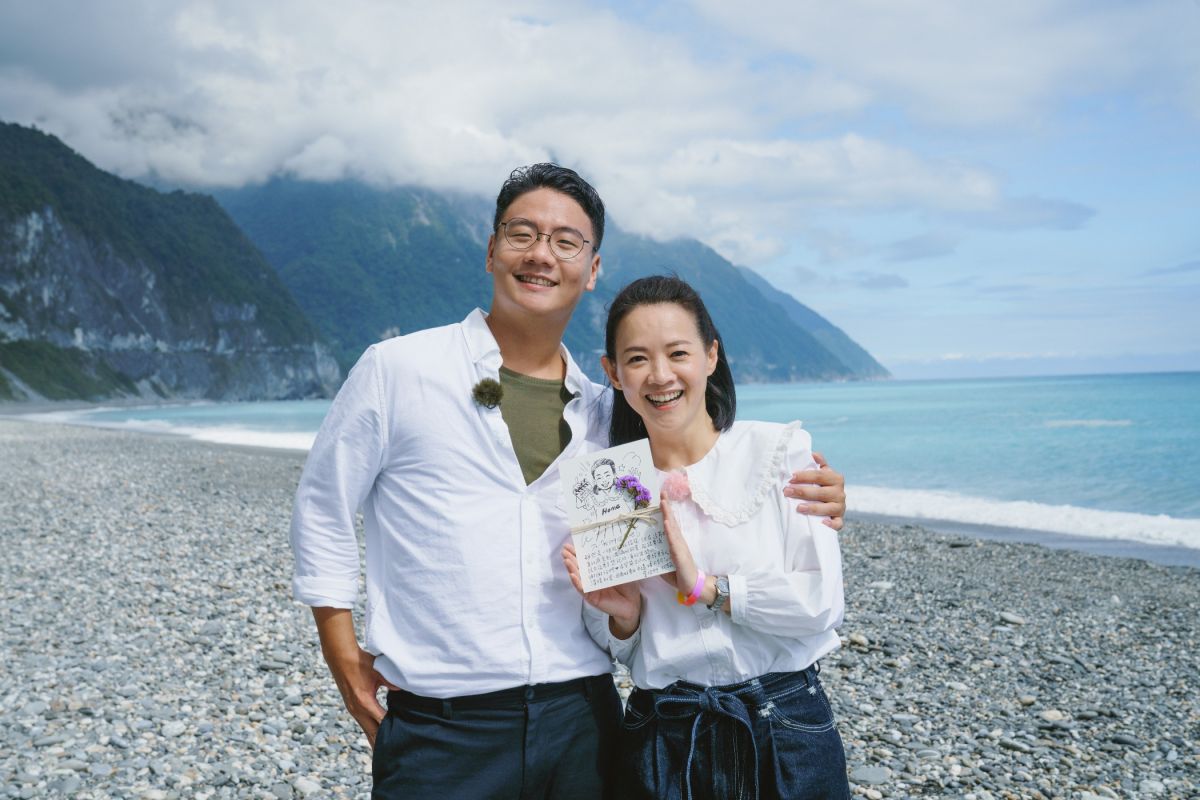 ▲「模仿王子」阿翰（左）淚吐曾遭校園霸凌。（圖／三立提供）