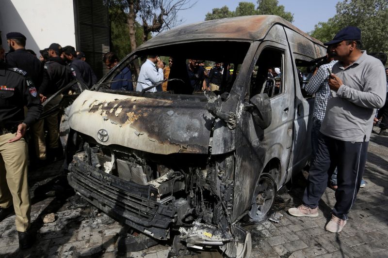 ▲巴基斯坦喀拉蚩大學的孔子學院，26日遭受自殺炸彈客攻擊，造成3名中國教師遇難、1人受傷。（圖／美聯社／達志影像）