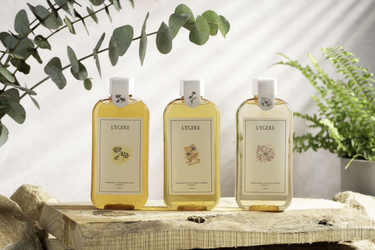 ▲蘭吉兒每一滴精露都是從花中萃取出來的，百分之百的純萃。（圖／品牌提供）