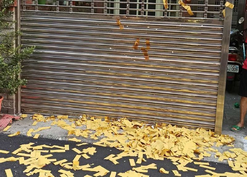 台中保母涉虐童案!2少年「丟雞蛋、撒冥紙」竟搞錯地址