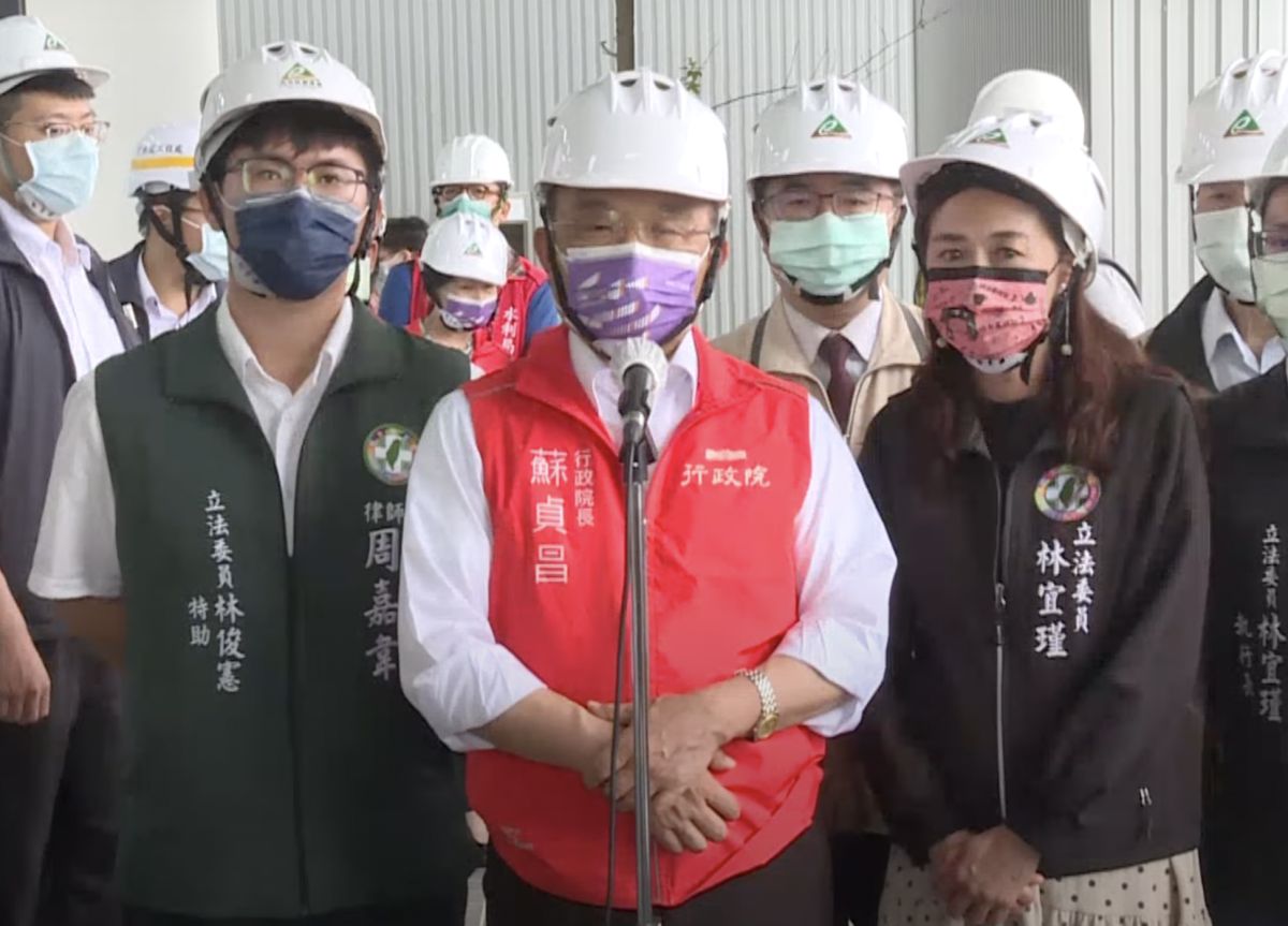 ▲行政院長蘇貞昌指出，民眾自行購買快篩劑部分，政府以接近成本價格，來合理給民眾購買。（圖／翻攝自行政院直播）