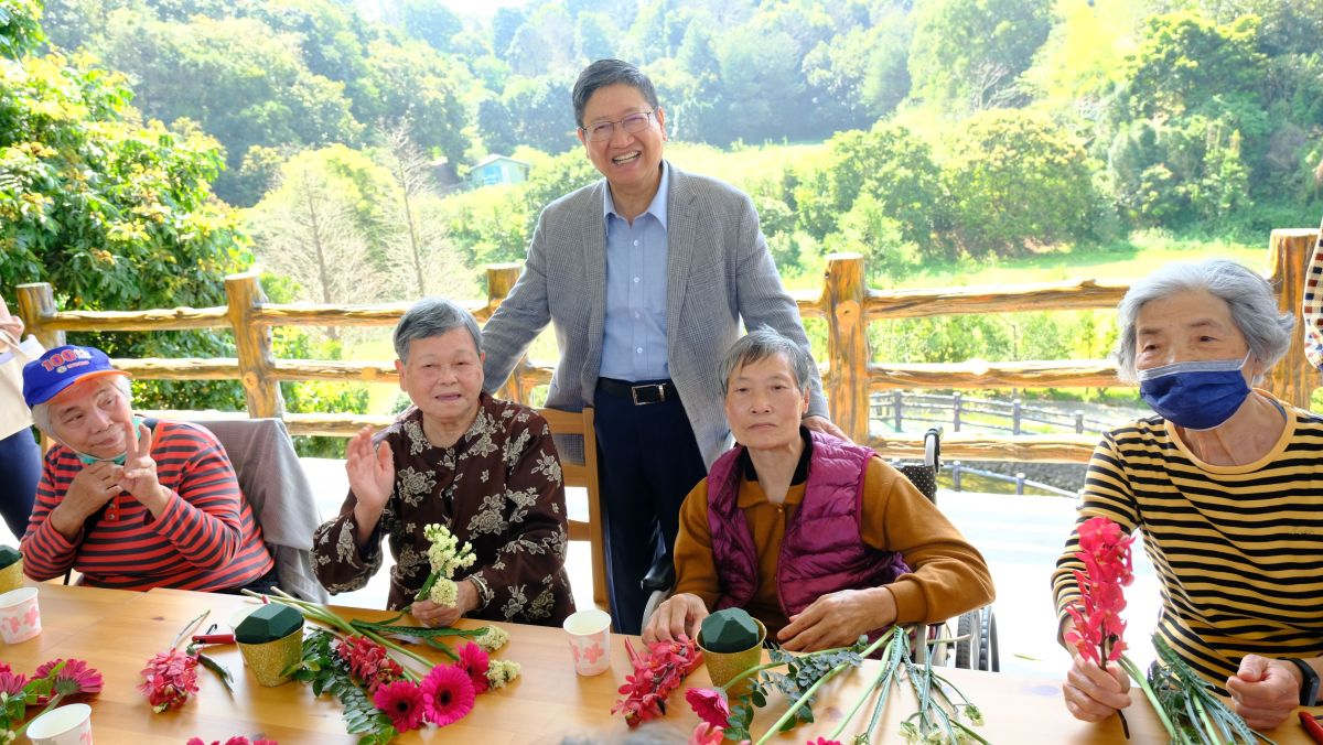 ▲新竹縣5月1日起開放申請今年度敬老禮金，約有3000位長者受益。（圖／新竹縣政府）