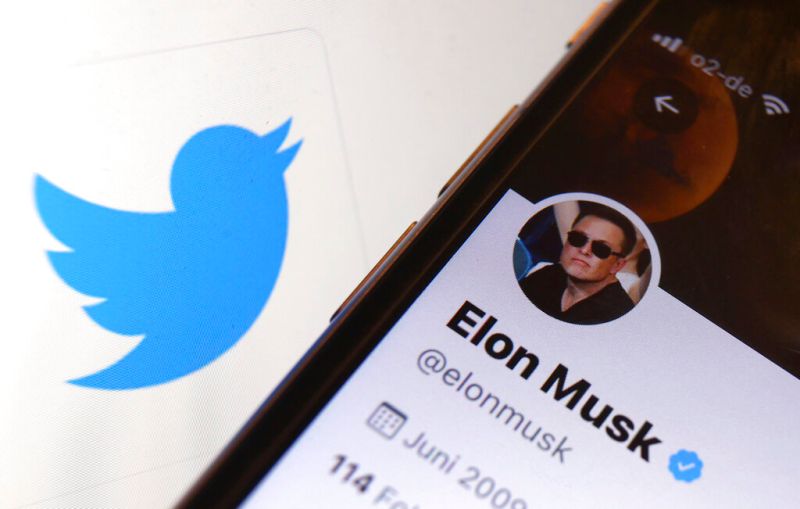 ▲馬斯克日前宣布暫緩推特收購案，近日又指出自己被推特法律部門「關切」，稱其違反了推特的保密協議。（圖／美聯社／達志影像）