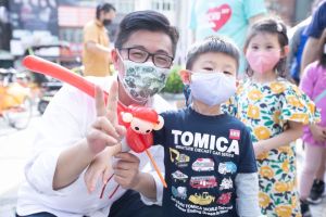 鄭宏輝 ▲鄭宏輝本屆代表民進黨參選竹市立委落敗,其欲競選市長普遍不受看好,綠營基層反應也不佳。(圖/鄭宏輝辦公室提供)