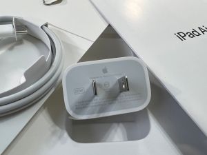 iPad Air 5。(圖/記者周淑萍攝) ▲iPad Air 5。(圖/記者周淑萍攝)