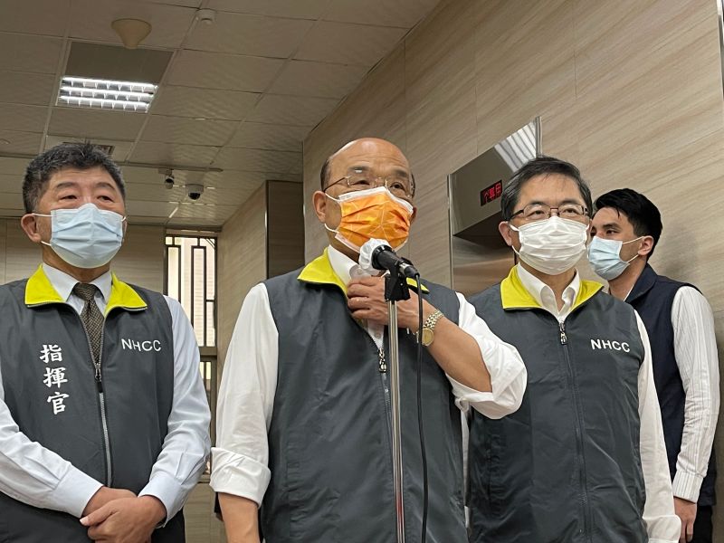 改變防疫措施?蘇貞昌:不會像中國粗暴鎖國封城