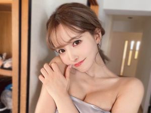 三上悠亞要結婚了？「絕美婚紗照」兩片布遮不住G級豪乳