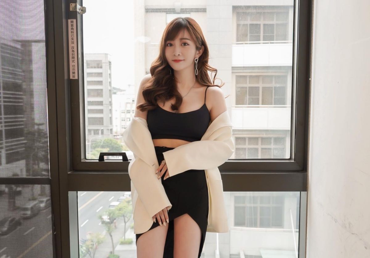 ▲筱崎泫遇恐怖情人，被抓起來往桌上摔​​​​​​​。（圖／筱崎泫IG）