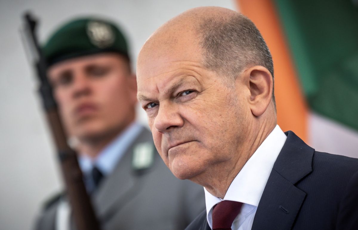 ▲德國總理蕭茲表示，俄羅斯因入侵烏克蘭而遭到的制裁，直到與烏克蘭達成和平協議才會解除。（圖／美聯社／達志影像）