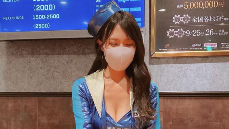 女荷官「上半身太暴力」引PTT騷動 本尊IG尺度更大