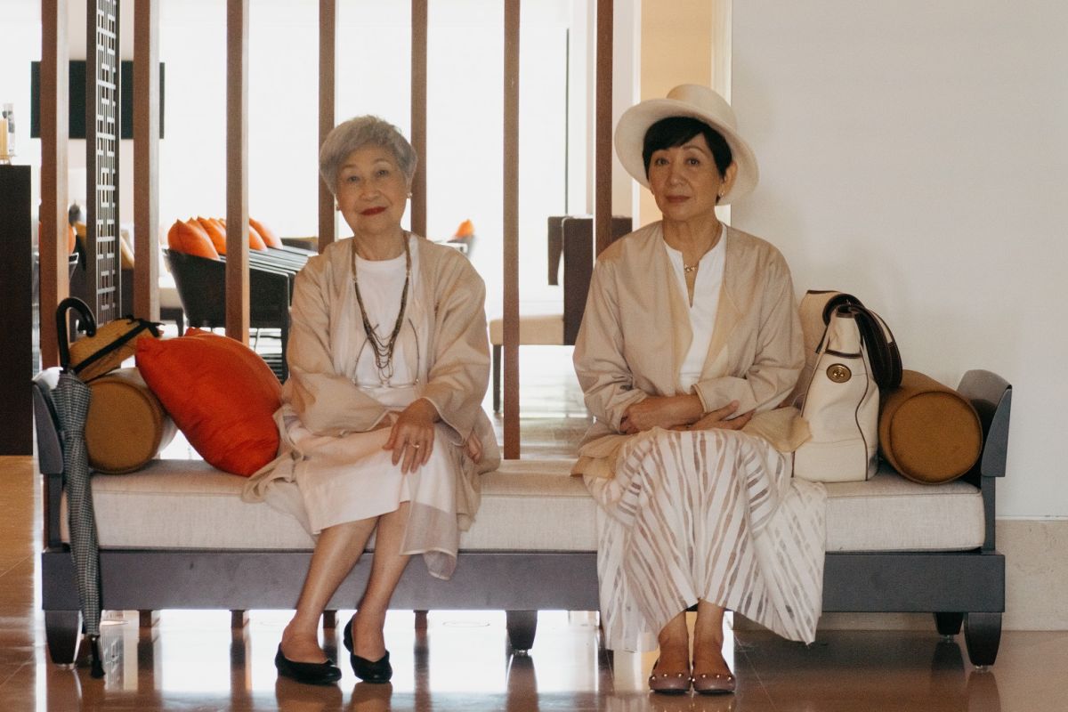 ▲《一家之主》鮑起靜（右）與「花系列」女星于家安飾演母女。（圖／台北双喜電影）