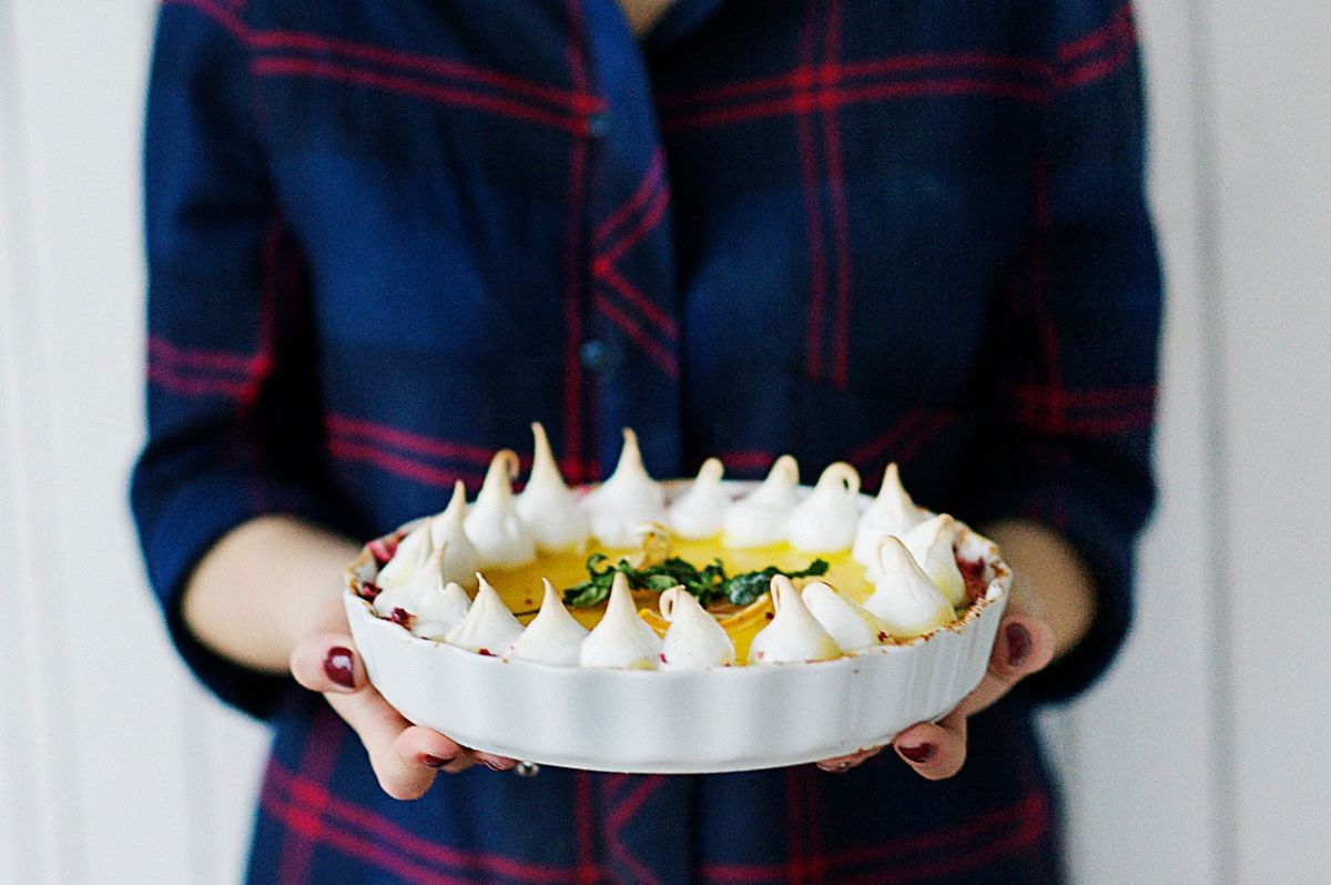 ▲一年一度的母親節將在本週日（8日）到來，除了送實體禮物之外，不少人也會準備蛋糕與卡片表達心意。（圖／翻攝Pexels）