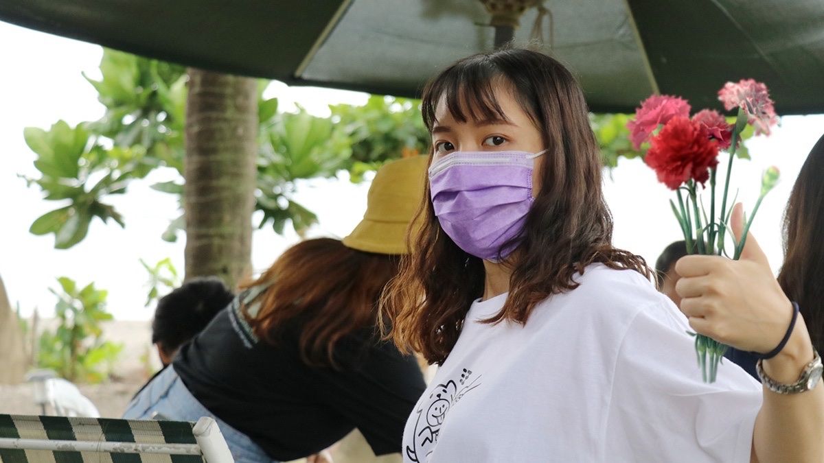 ▲針對社群媒體及主要論壇討論內容分析，今年網友們慶祝「母親節」的方式，第一名是「在家裡吃飯慶祝」。（圖／國立高雄大學社會網絡創新中心提供）