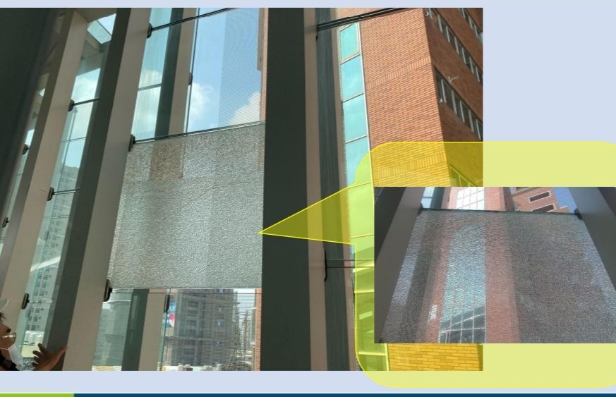 ▲台中捷運綠線3年來，市議員張耀中指出，全線車站帷幕玻璃爆裂47片，潛藏危機(圖／柳榮俊攝2022.5.9)