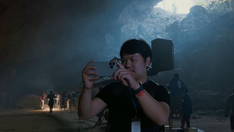 ▲ 今年蘋果推出執導泰國恐怖片和驚悚片成名的導演 Parkpoom Wongpoom 使用 iPhone 13 Pro 拍攝20分鐘恐怖短片《Those That Follow》。（圖／官方提供）