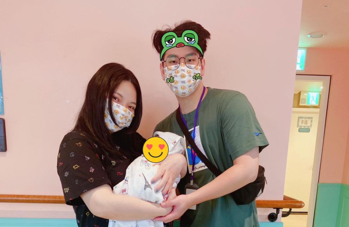 ▲小甜甜（左）遭傳被家暴，攜愛女離家出走。（圖／小甜甜臉書）