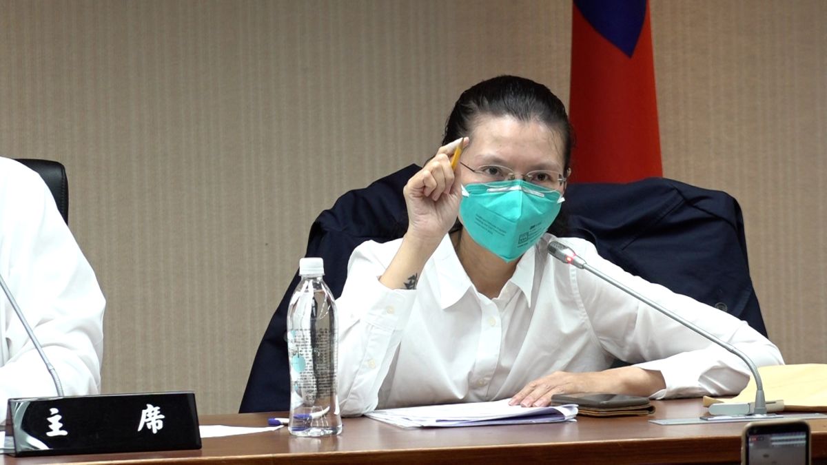 ▲李明哲返台隔離後，與妻子李凈瑜在立院召開記者會。（圖／記者朱永強攝，2022.05.10）