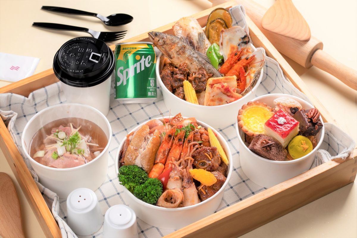 ▲台南大員皇冠假日酒店 元素自助餐的「美食外帶自由配」今年捲土重來，外帶餐盒更多了一個，比去年更優惠（圖／台南大員皇冠假日酒店提供）