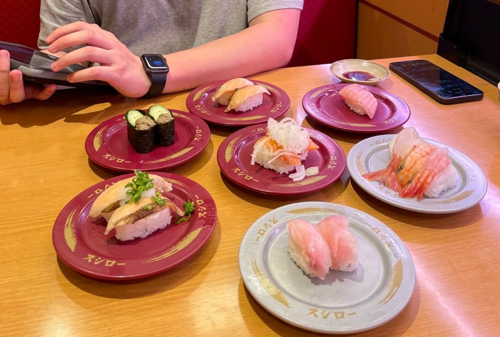 ▲原PO最近去吃壽司郎的「拉麵」，好奇自己是不是很「盤」，貼文一出，老饕反讚拉麵和冰淇淋才是壽司郎本體。（示意圖／記者郭佩蓉攝）