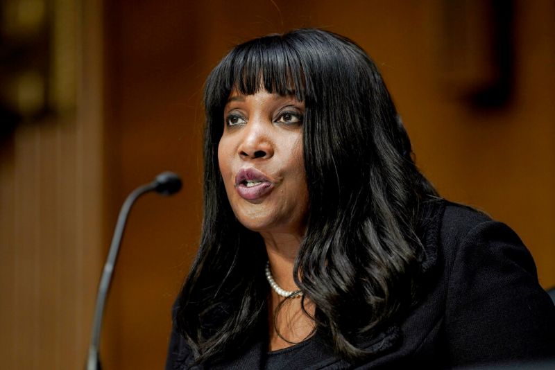 ▲美國聯邦參議院今天確認了庫克（Lisa Cook）進入美國聯邦準備理事會（Federal Reserve）的人事案，使她成為首位效力聯準會的非裔女性。