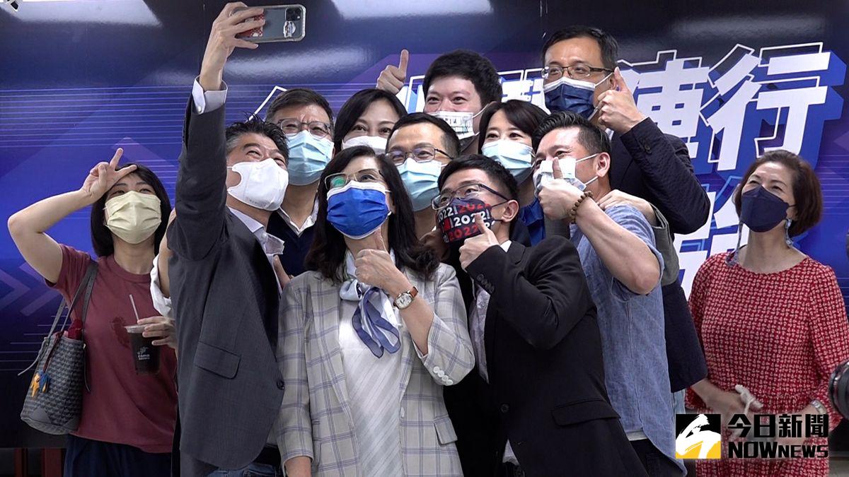 ▲國民黨台北市議員羅智強11日是任期最後一天，國民黨團也為他舉辦歡送會。（圖／記者朱永強攝，2022.05.11）