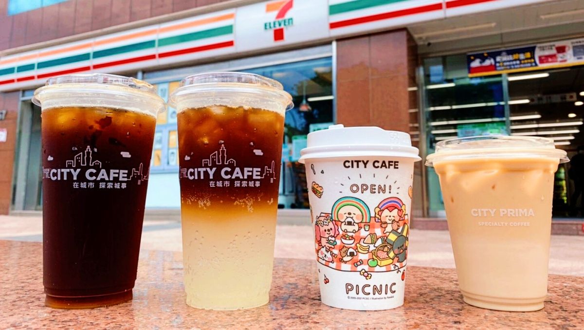 ▲致敬512國際護師節，四大超商、全聯、摩斯漢堡、星巴克都有咖啡優惠，力挺抗疫前線，台灣加油！（圖／業者提供）