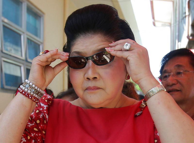 ▲伊美黛・馬可仕（Imelda Marcos）回歸菲律賓，如今兒子小馬可仕無意外將成為下任總統，全家將重返執政。（圖／美聯社／達志影像）