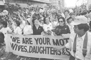 ▲菲律賓首位女總統柯拉蓉卸任後仍積極參與婦女運動。（圖／美聯社／達志影像）